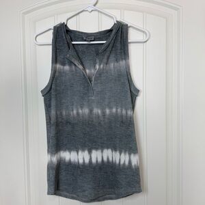 POL Gray Sleeveless Tie-Dye Tank Top